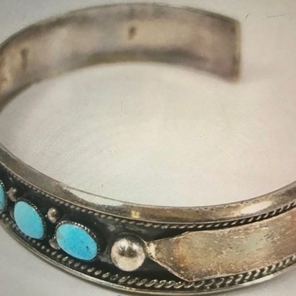 Sterling Cuff with sleeping beauty Turquoise signed marked SS - Picture 5 of 9